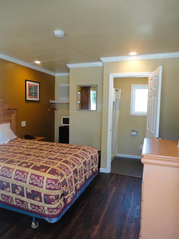 Colusa Motel מראה חיצוני תמונה
